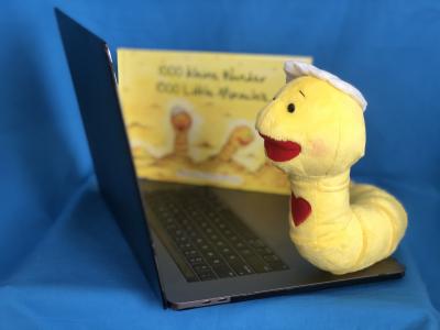 Aufgrund der aktuellen Situation entfallen alle Lesungen - ABER... es gibt die Möglichkeit der ONLINE LESUNGEN!