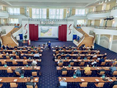Das Sandwurm Prinzip eröffnet das Beratersymposium in Kassel